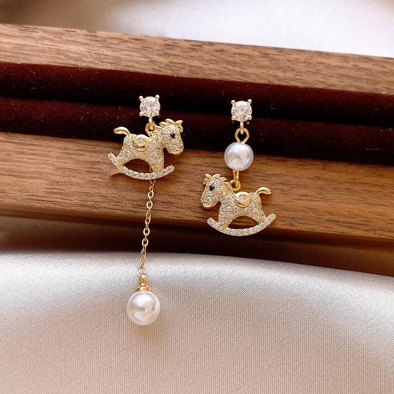 Zircon asymmetric pony pearl stud earrings natal year daily earrings light luxury earrings women
