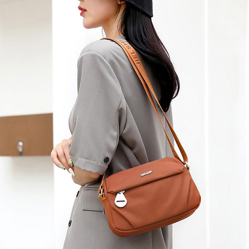 Fashionable Women's Bag  Waterproof Oxford Cloth Shoulder Bag Women Versatile Lightweight Crossbody Bags