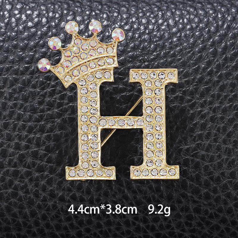 Unisex Versatile English Letter Brooch Lapel Pin for Suits and Clothing