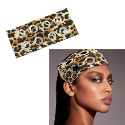 Fascia Punk alla Moda con Stampa Animalier e Borchie Vuote per Donna con Design Regolabile e Fascia per Capelli Traspirante
