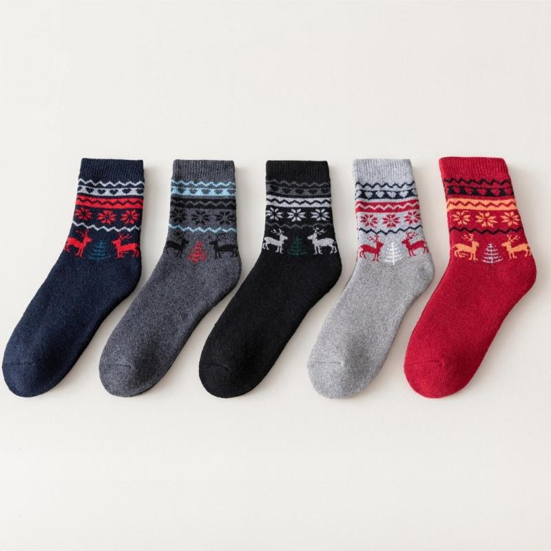 5 Pairs Vintage Ethnic Style Faux Wool Thermal Socks for Men Warm Winter Breathable Hiking Casual Sports Athletic Socks