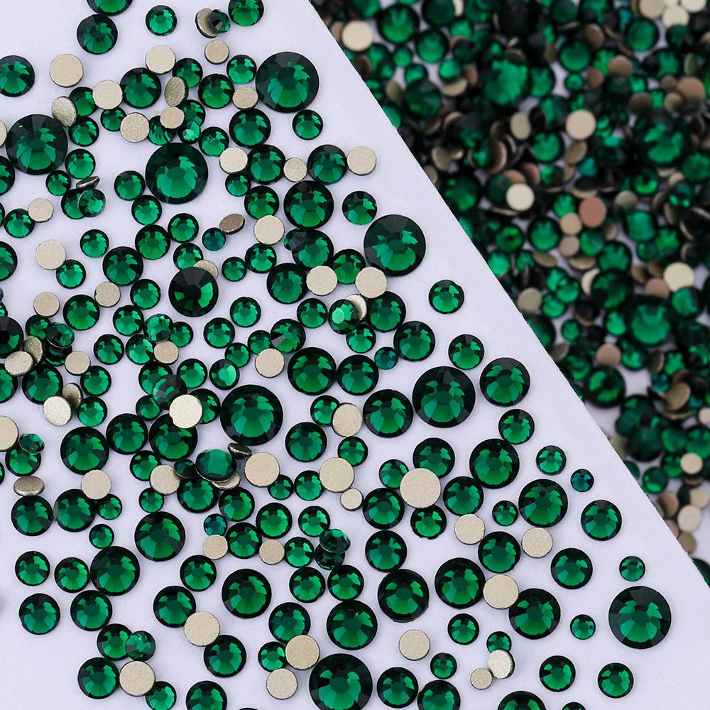 Pujiang Nail Art Strass Goldener Boden Gemischte Größe Flachboden Diamant Ungefähr 1440 Glas Aufkleber Diamanten Farbige Kleine Runde Diamanten