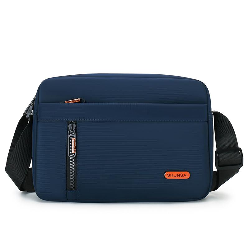 Pánská kabelka přes rameno Módní ležérní nylonová pánská taška messenger Stylový elegantní design Lehká pánská crossbody taška přes rameno
