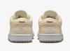 FN3722-701 Nike Air Jordan 1 Low SE Team Gold (Da donna)