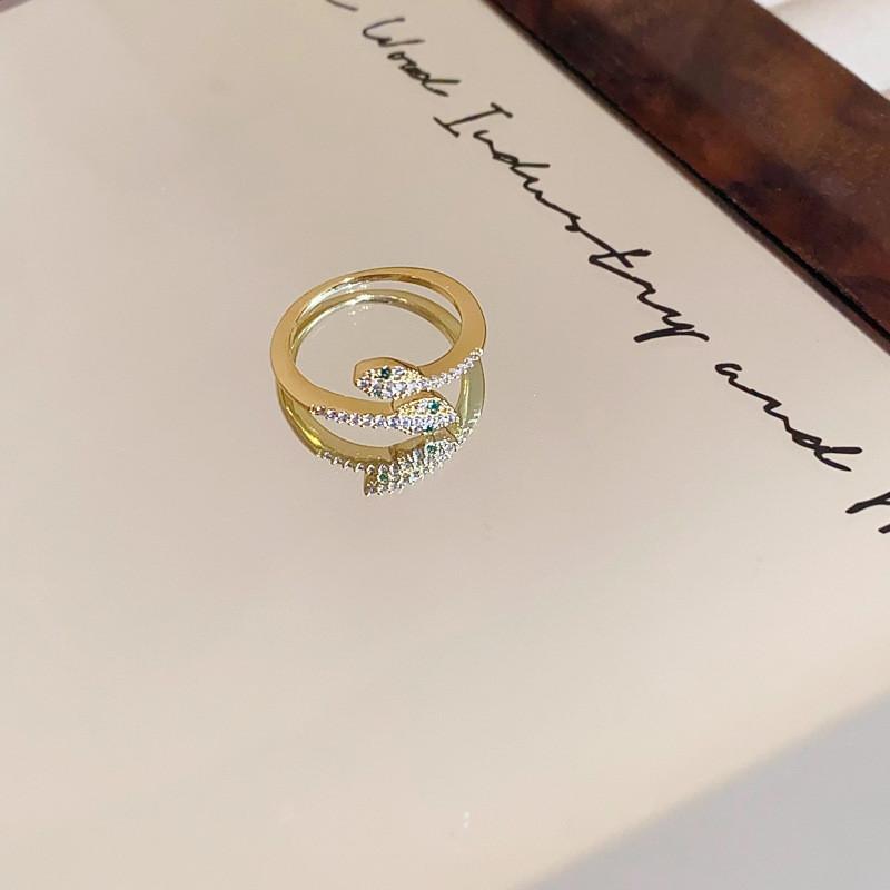 Zircon Snake Designer Ring With Copper Material For Elegant Everyday Wear GreenGold