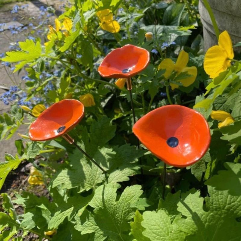 Miniature Colorful Bees Watering Cup Garden Stakes Upgraded Bees Watering Station for Outdoor Balconies
