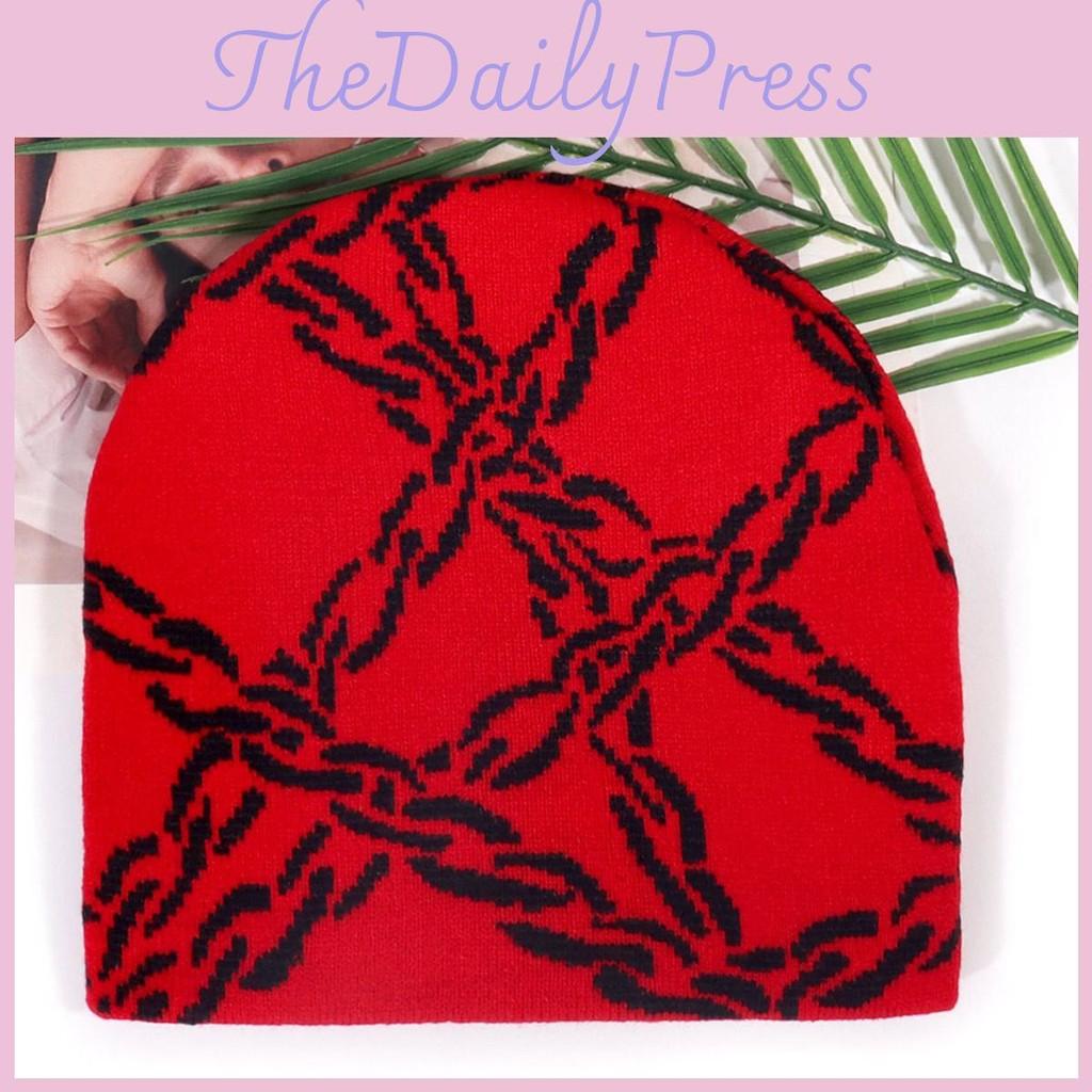 Acrylic Street Style Knit Hat For Men And Women With Letter Embellishments Chain