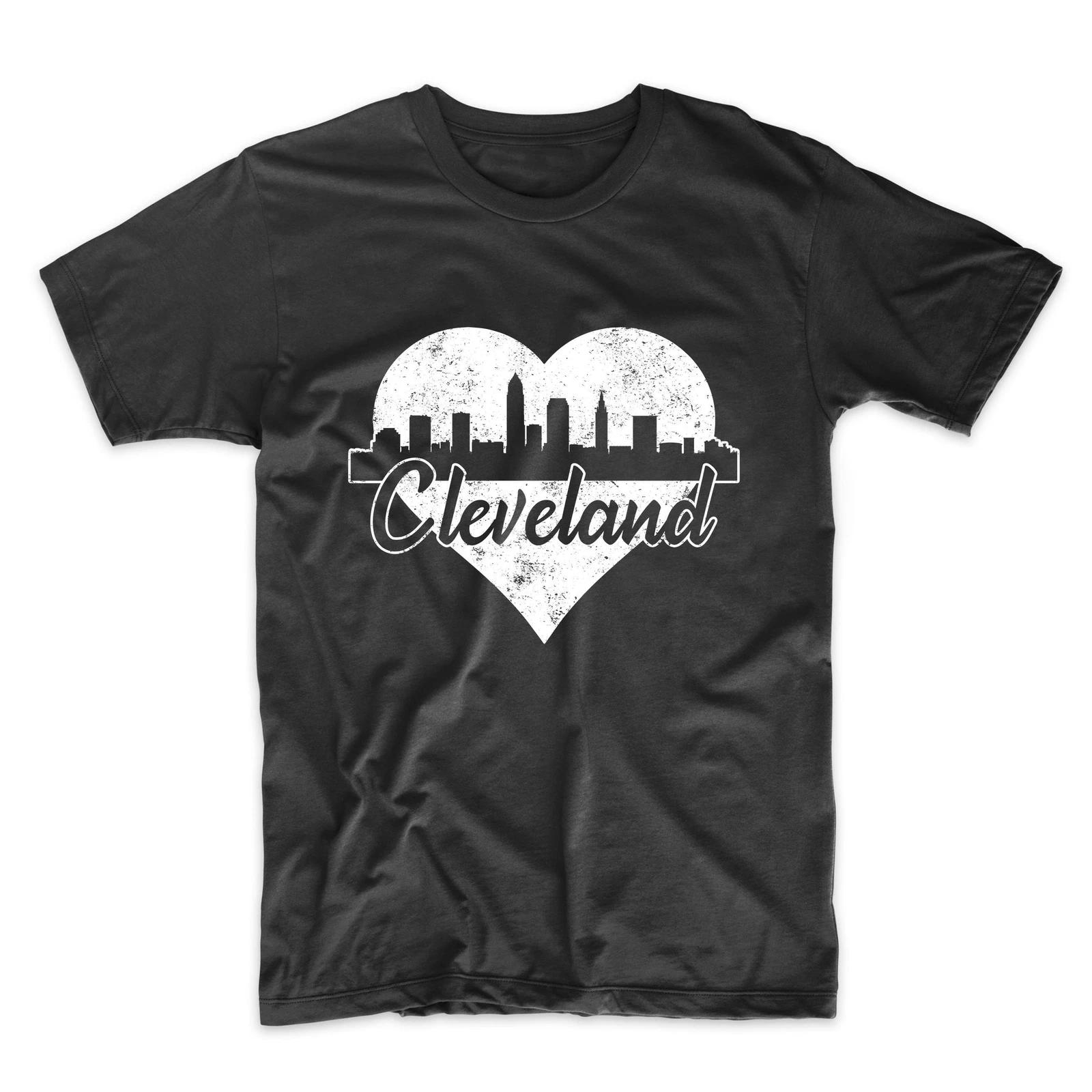 Men s Cleveland Shirt - Retro Cleveland Ohio Skyline Heart Distressed T-Shirt M