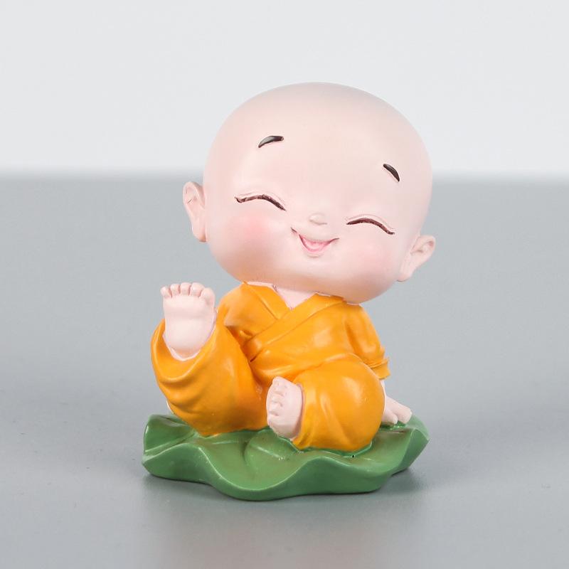 1-5pcs Creative Home Decoration Car Ornaments Childhood Monks Cute Resin Crafts Ornaments Bedroom Tea Room Office Ornaments Gift