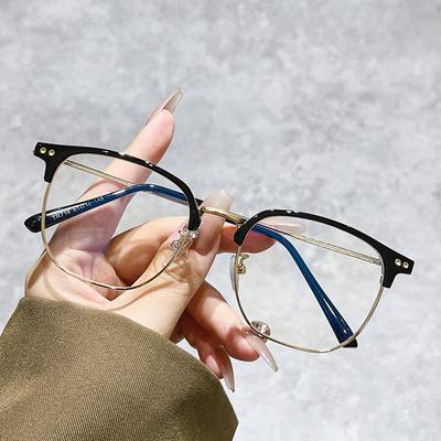 Ultra-Light Half-Frame Glasses For Women With Myopia Can Be Equipped With Degree Astigmatism And Plain Face Artifact To Show The Face