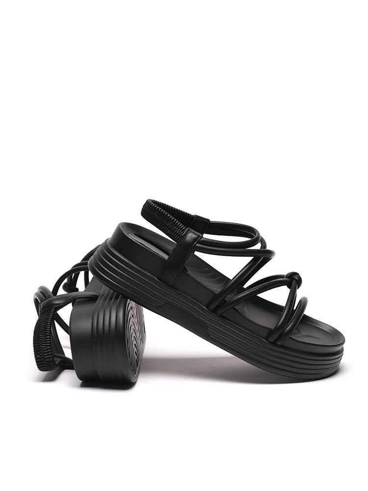 

Прочные трендовые туфли на плоской подошве и низком каблуке для женщин, сандалии с дышащими модными ремешками, юбка, универсальная корейская версия, цена 35