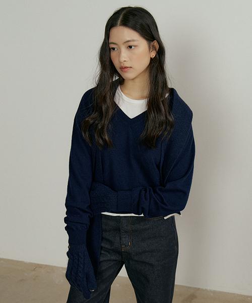 Lingseoul Merino Wool V-Neck Knit Top-Navy