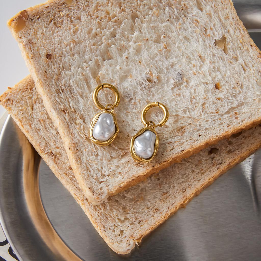 Yori Hot Style Resin Pearl Drop Earrings Waterproof Metal 18K Gold Plated Simple Daily High Quality Jewelry Gift 2025