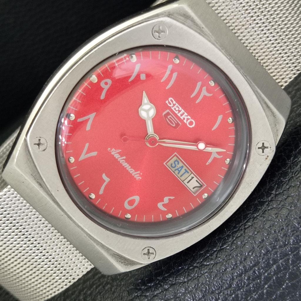 AUTOMATIC VINTAGE SEIKO JAPAN 7009A MENS ARABIC RED COLOR DIAL WATCH A701393-5 R206a-a701393
