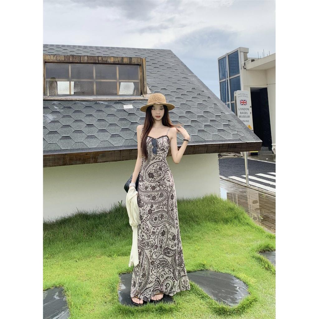 Ethnic style lace suspender dress women's summer bohemian Thai style Xinjiang seaside vacation stepmother hip wrap dress
