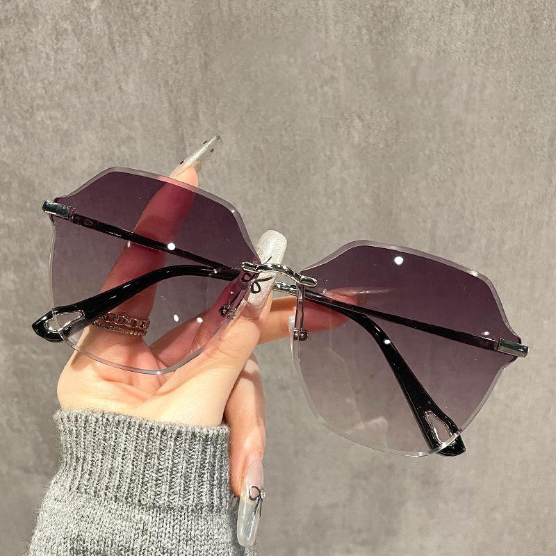 Vintage Round Sunglasses for Women Men Polygon Sun Glasses Female Circular Eyewear for Male Female Eyeglasses