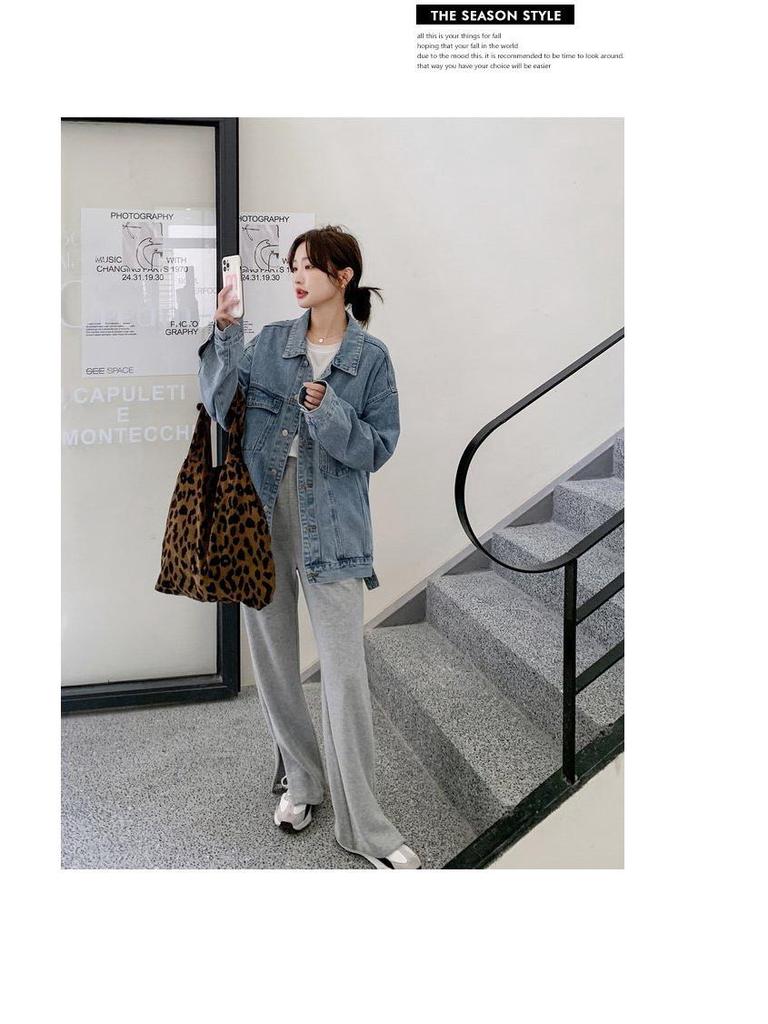 Women's Light Blue Denim Jacket - Korean Retro Style, Versatile for Spring and Autumn, Casual BF Fashion Trend.