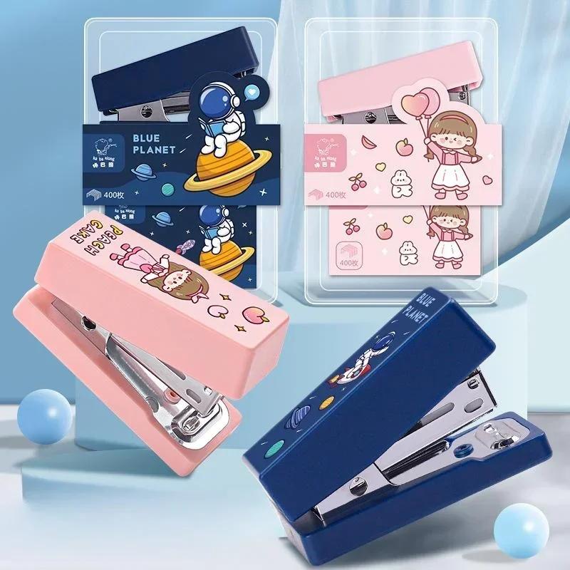 

Милый мини-степлер металлический набор с 400 шт. пластиковых скоб инструменты для переплета книг школьные офисные принадлежности гаджеты настольные аксессуары темно-синий