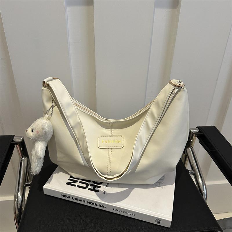 Fashionable 2024 Soft Pu Leather Tote Handbag For Women With Large Capacity And Stylish Stitches