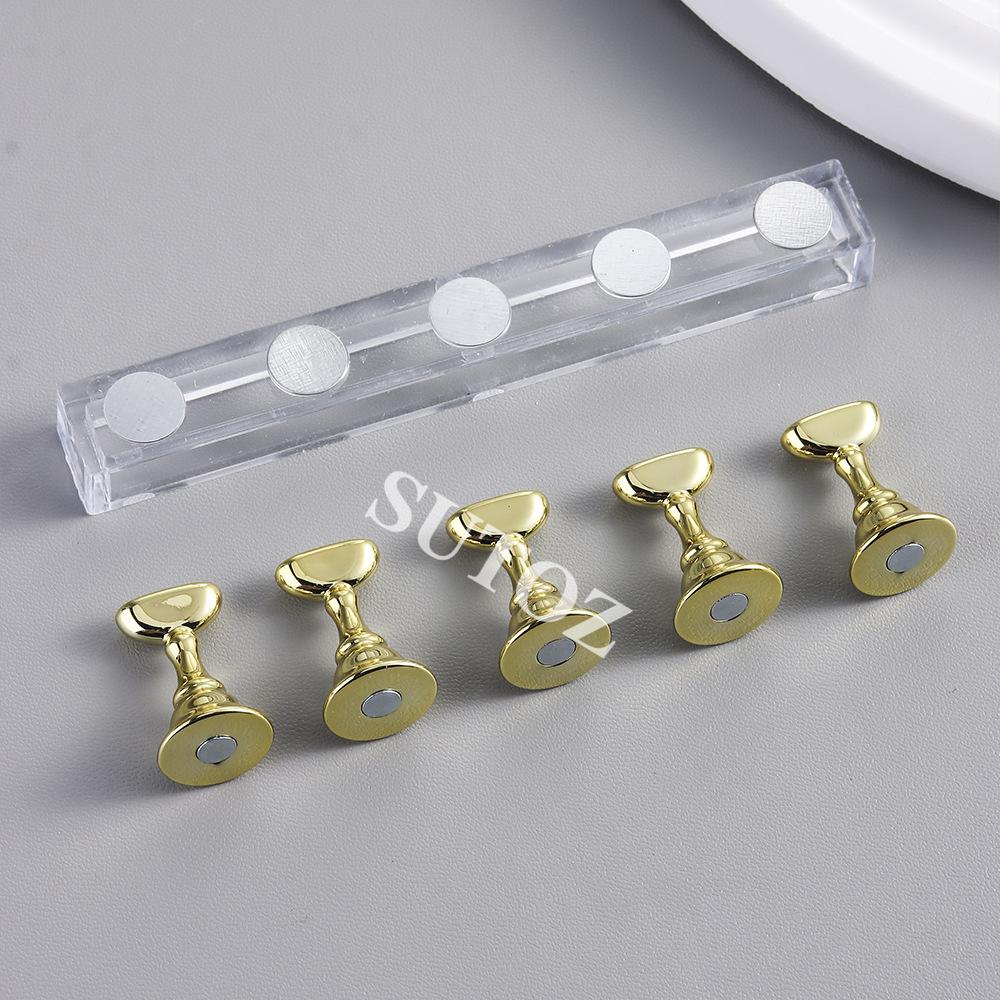 Nail Art Practice Tray with Strong Magnet and Wearable Crystal Pieces