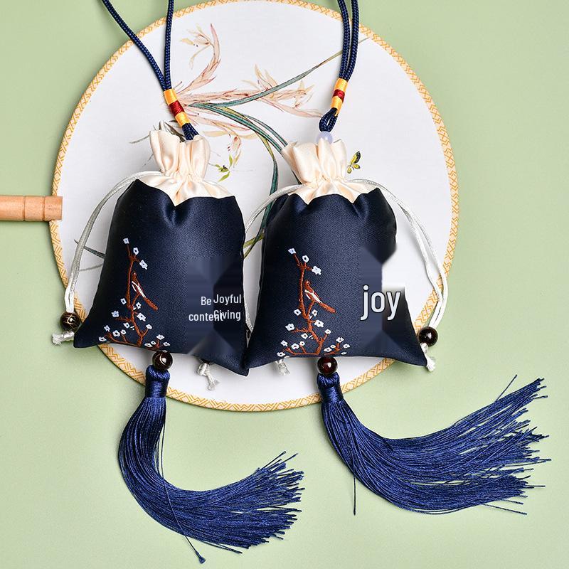 Embroidery Dragon Boat Festival Sachet: Chinese Style Aromatherapy Purse