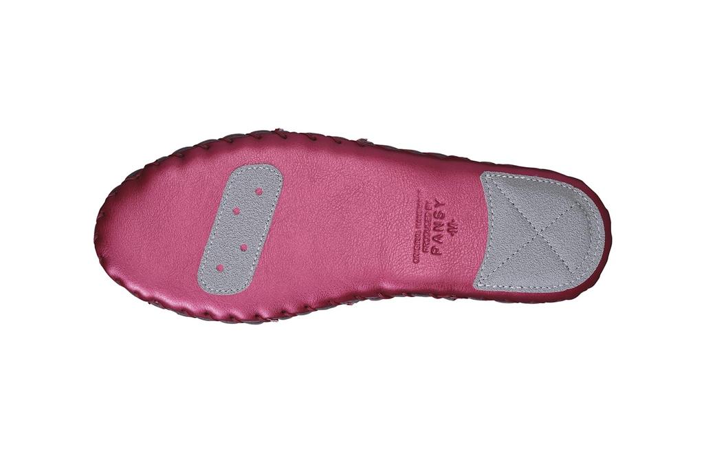 Pansy 9500J Women's Indoor Slippers, Made In Japan, Cross, Size M, Beige