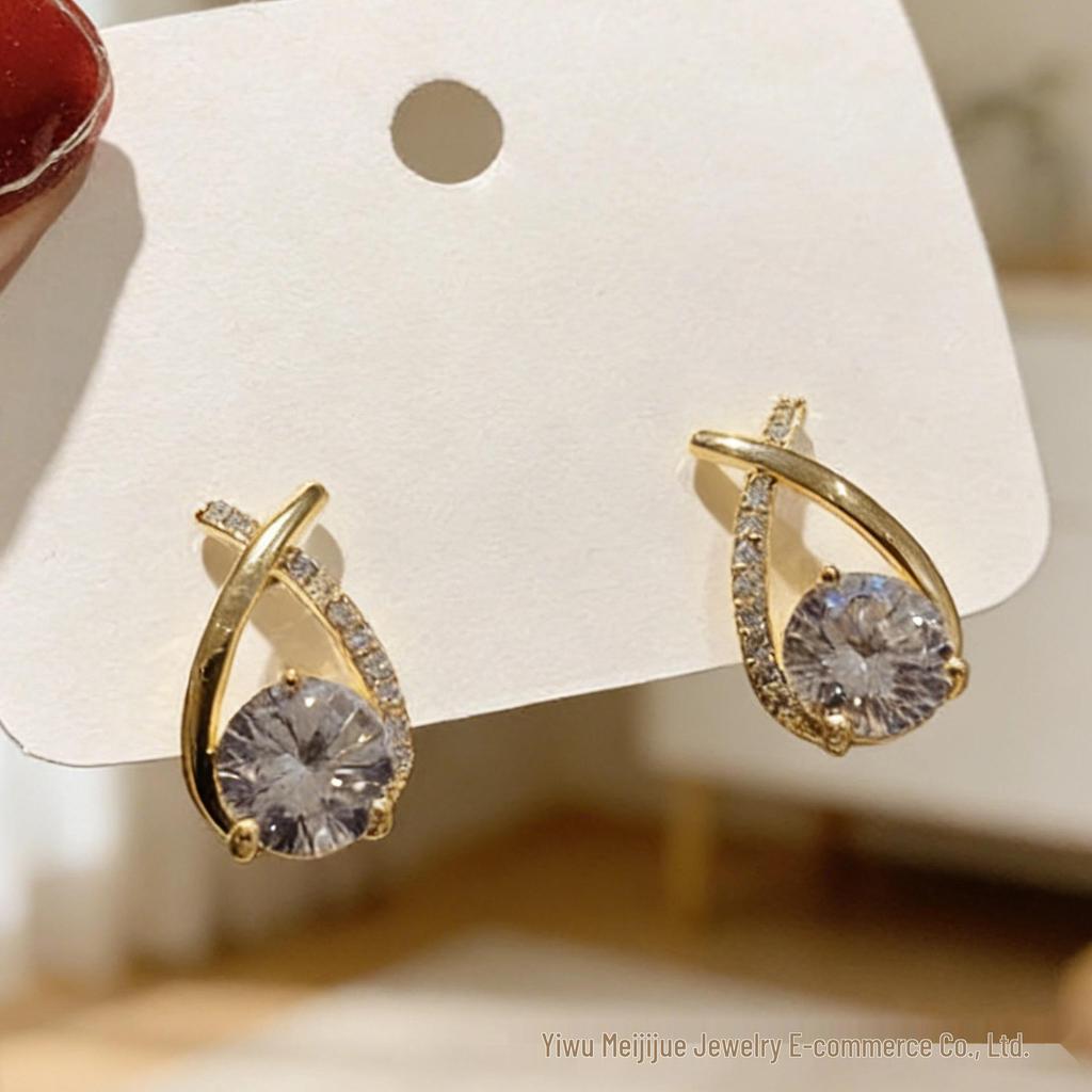 Korean Style Women's Elegant Diamond-Set Crossover Stud Earrings, Versatile and Sophisticated High-End Design.