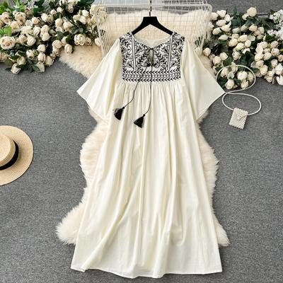 Letnia Nowa Retro Haftowana Długa Sukienka Wakacyjna Kobiety Eleganckie Luźne Sukienki Jednolite Projektowanie Mody Ubrania Codzienne Streetwear
