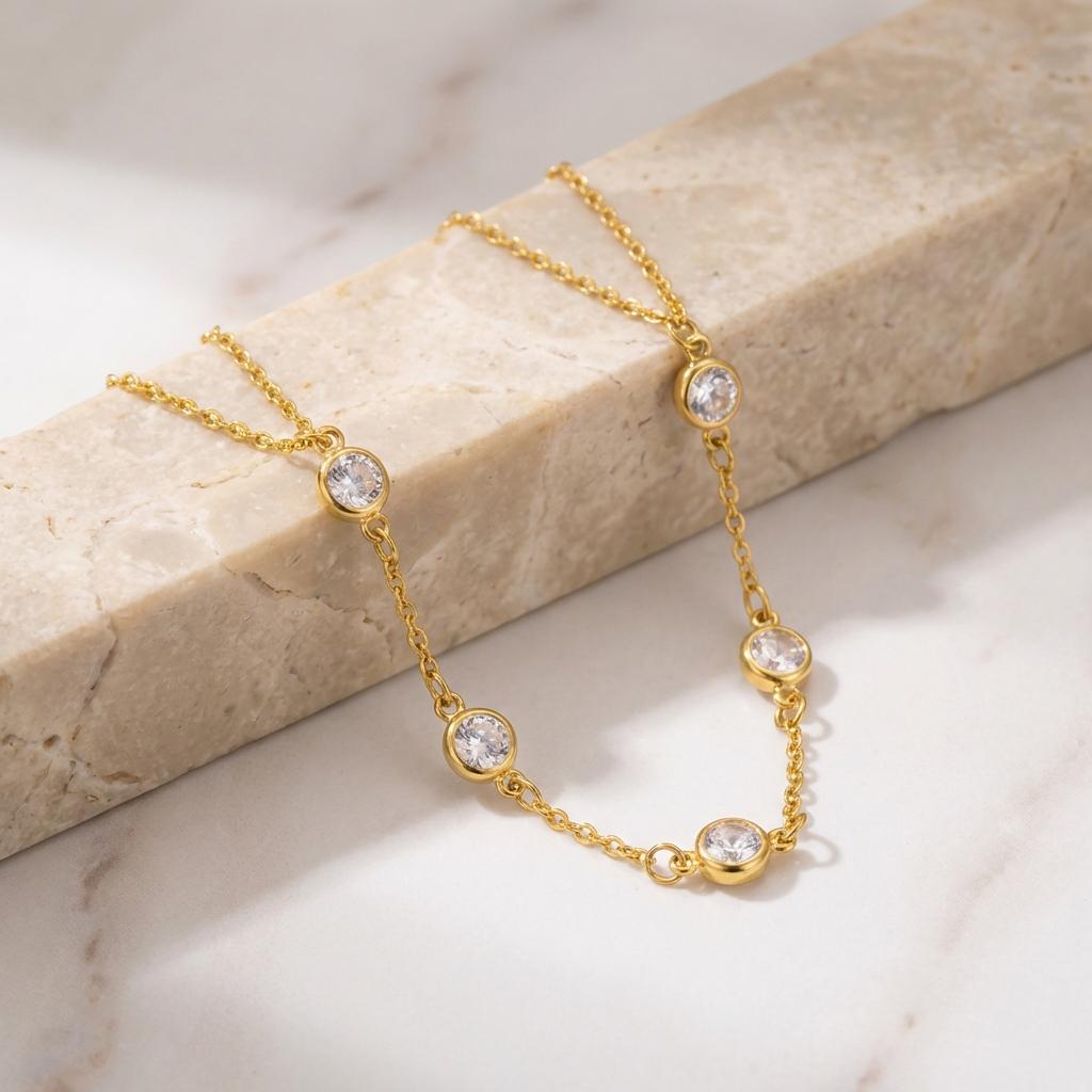 Exquisite Stainless Steel Finger Hand Chain for Women Light Luxury Rhinestone Golden Color Bracelet Party Jewelry Accessory