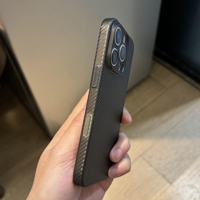 Ultra cienkie etui na telefon z teksturą włókna węglowego, twarde, do iPhone 16 16E 15 14 Plus 13 12 Pro Max, smukłe, PC, przezroczyste, odporne na wstrząsy, miękkie etui