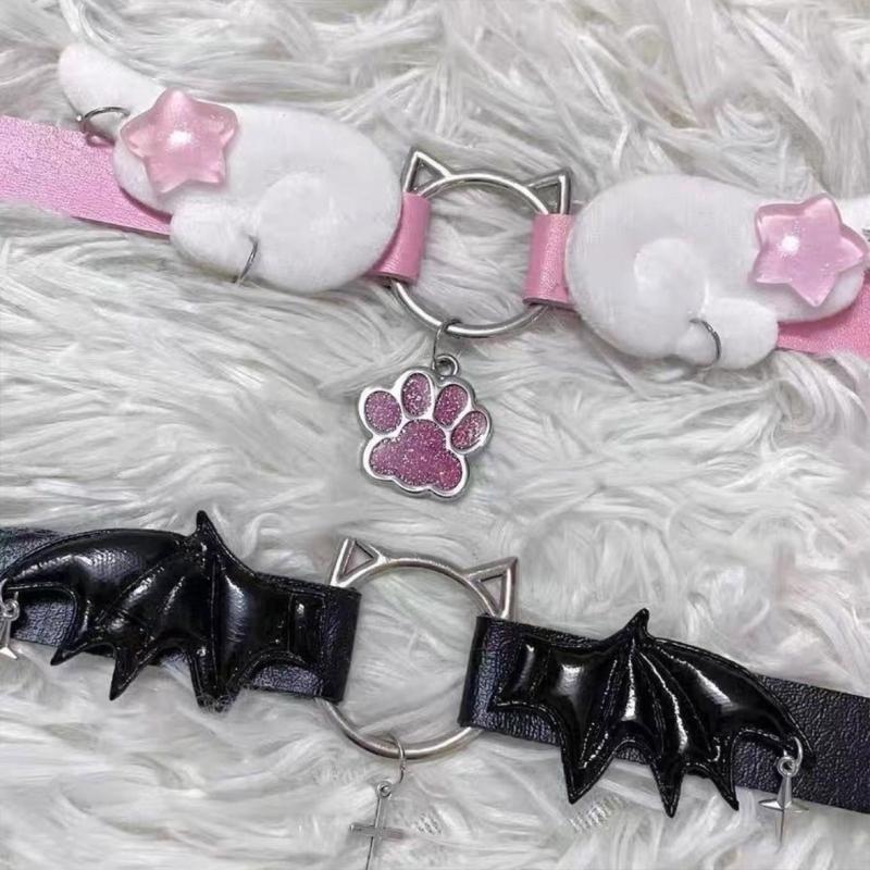Punk Cat Necklaces Leather Wing Chokers Wing Necklaces Goth Neck Strap Alloy Material Party Accessories for Hot Girls