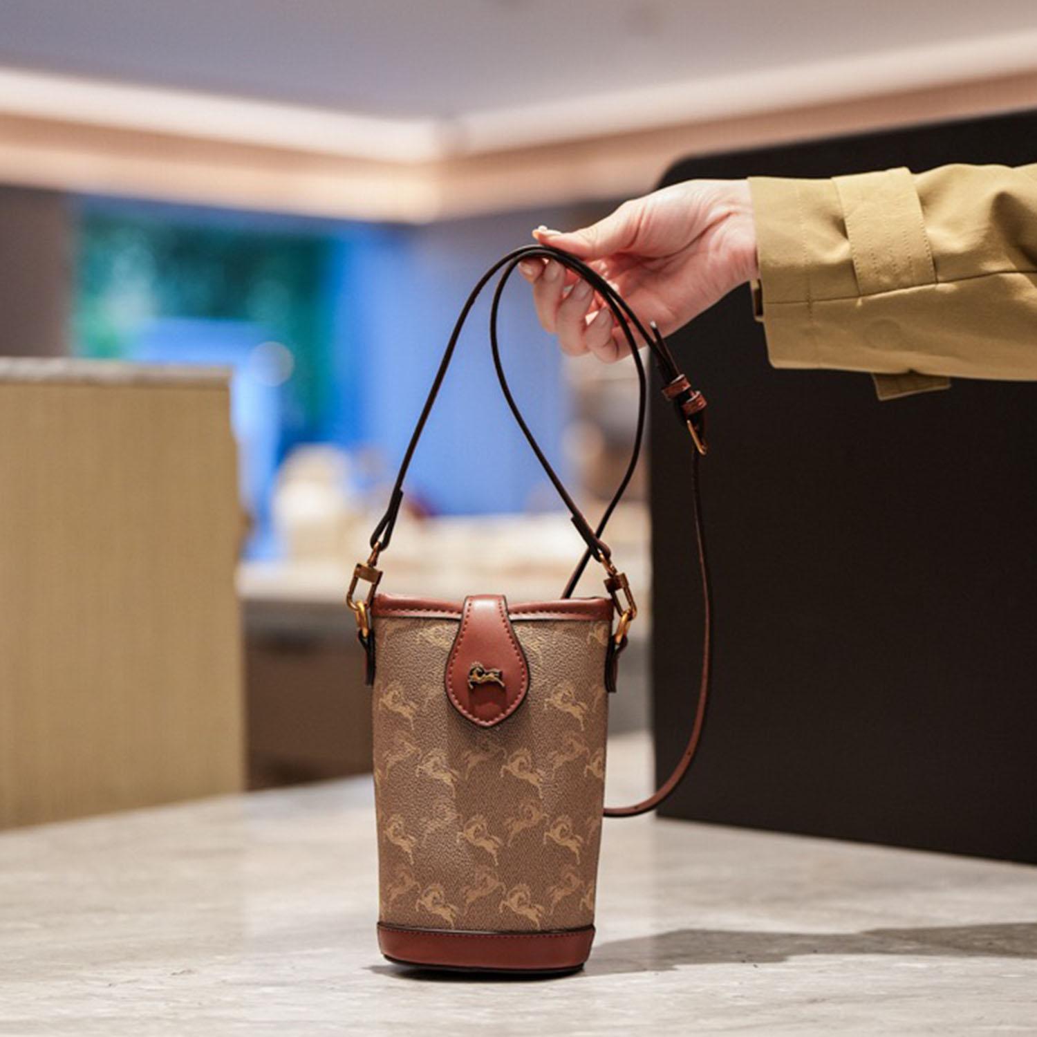 

Women s bucket bag fashion printed shoulder bag crossbody bag versatile phone bag хакі