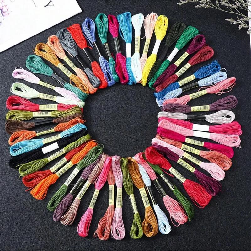 50 Stück Freundschaftsarmband Garn Set, Regenbogen Baumwoll- & Seiden Stickgarne für Kreuzstich, DIY Armbandherstellung