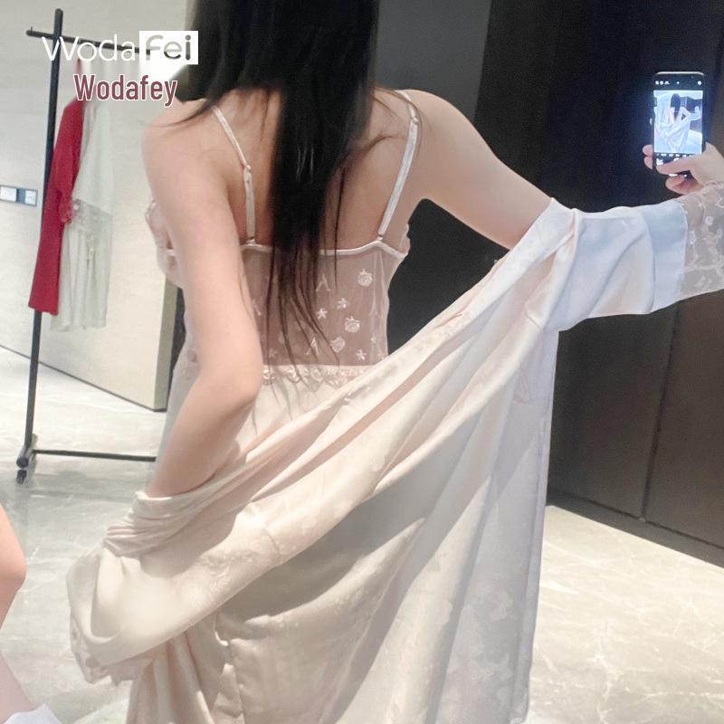 

Jacquard Embroidered Ice Silk Slip Dress Camisole & Robe Set for Spring Medium