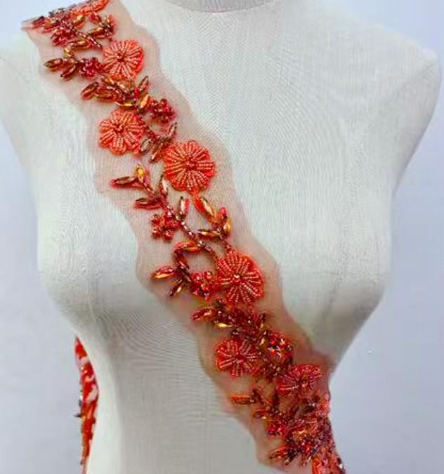 RM-802 Hot Sale Beaded Rhinestone Flower Lace Applique Trim Sewing Motif Embroidery