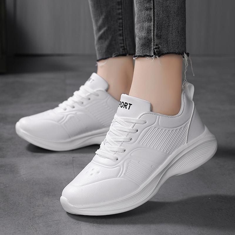 Ultra-light black shoes, new autumn and winter leather surface velvet cotton shoes, flat-bottomed sports and leisure shoes