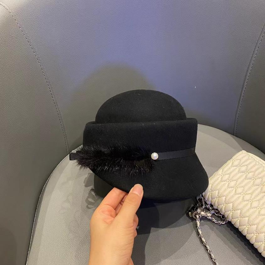 

Beret children autumn and winter Hepburn celebrity retro mink hair woolen cap top hat stewardess hat Adjustable чёрный