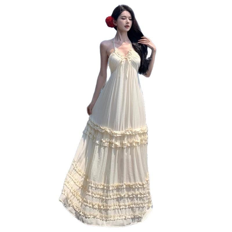 Seaside beach temperament dress suspender vacation dress beige sexy halter fairy summer mopping atmosphere
