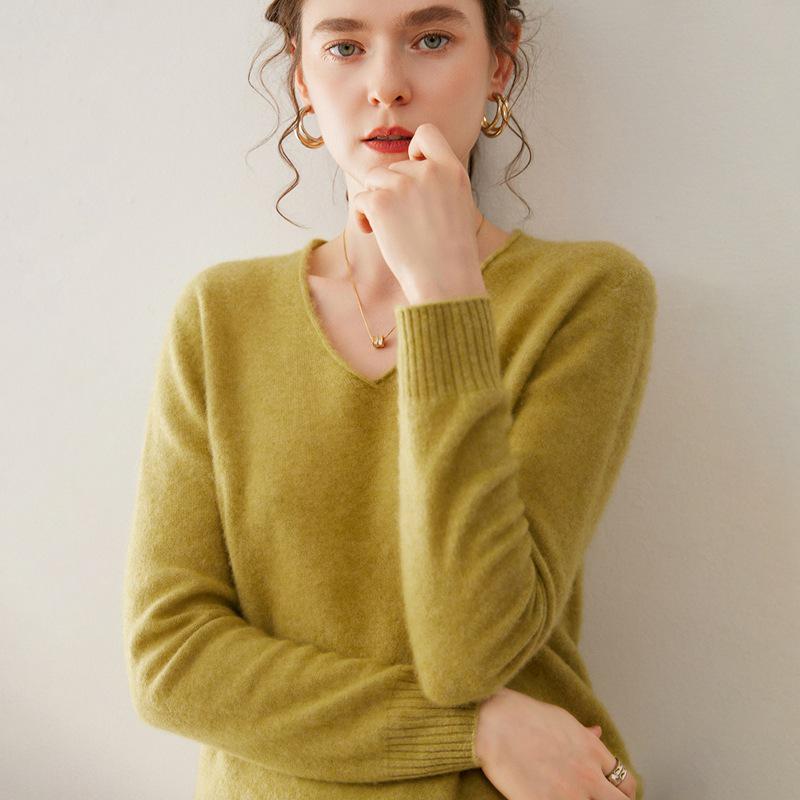 Women's V-Neck Solid Color Cashmere Sweater - Loose Fit, Soft Knit Pullover for Autumn/Winter