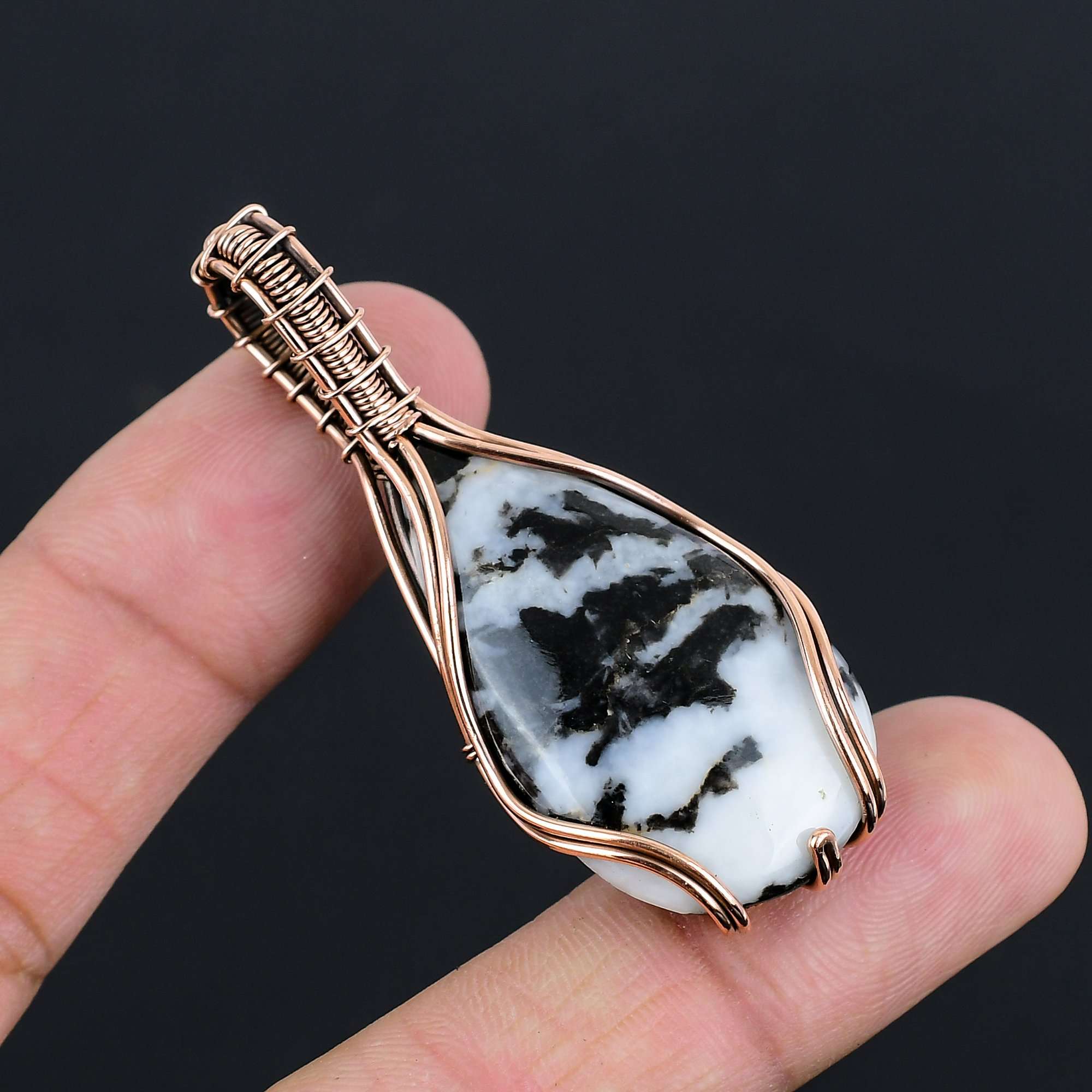 

Подвеска из драгоценного камня Zebra Jasper | Обернутая окисленная медная проволока | Ожерелье с подвеской | Подвеска из меди ручной работы, ювелирное украшение в подарок для нее/негоLC-317