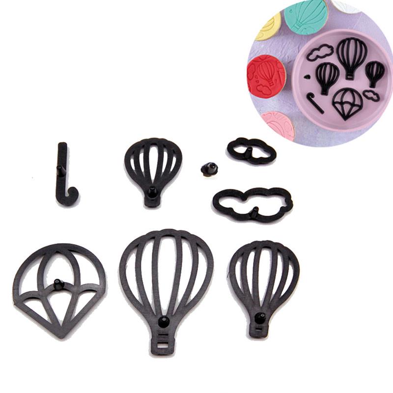 Good Cake Decorating Tools Bakeware Plastic Cookie Cutter Fondant Molds Pastry Biscuit Animal Balloon Pastry Tool Baking Tools Music 1Set