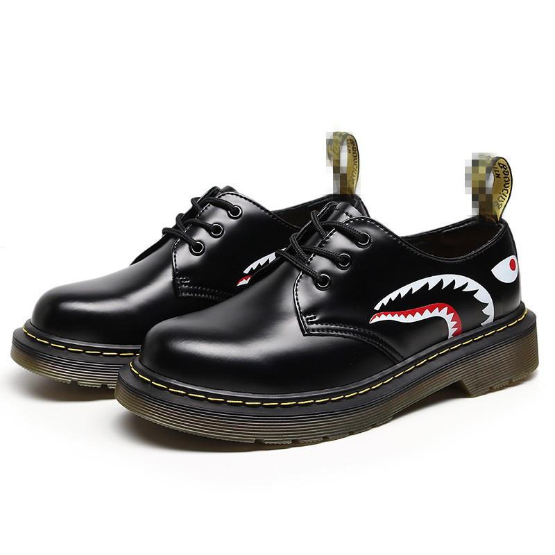 Ботинки Martin низкие кожаные большого размера короткие ботинки граффити женские повседневные кожаные ботинки 44 чёрный