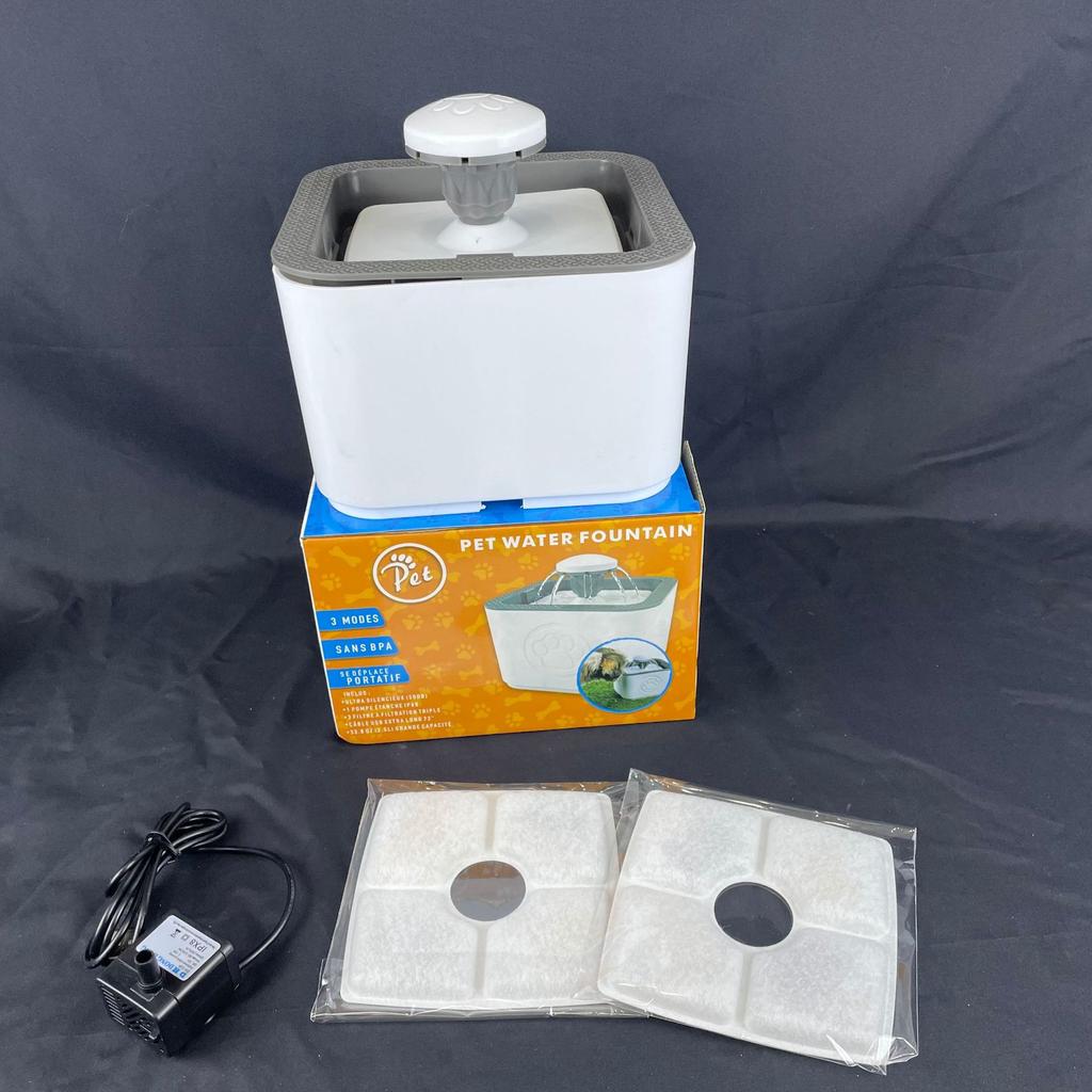 Pet Drinking Fountain Cat Dog Plastic Intelligent Large Capacity Pet Drinking Fountain 2000ml