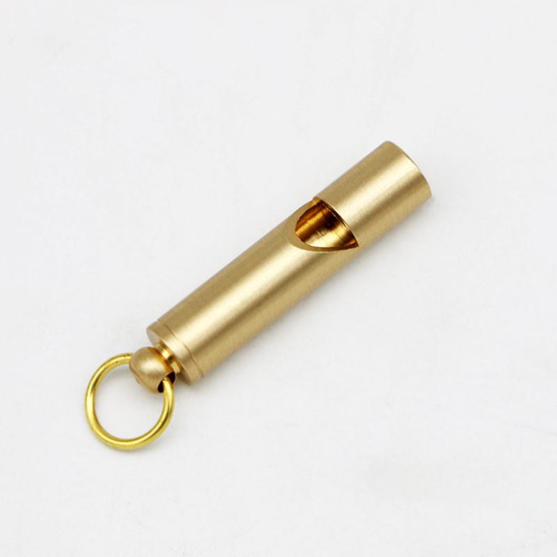 

Латунный свисток-брелок Чистая медь Выживание Рот Открытый Кемпинг Тренировочный свисток Брелок Подвеска Матовый Промытый водой свисток