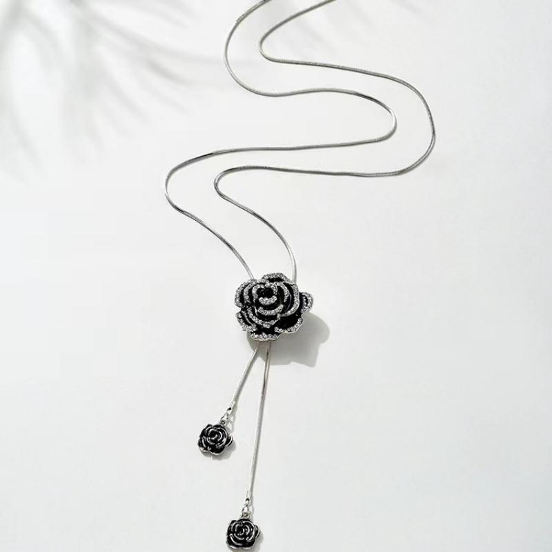 Fashion Black Rose Flower Long Necklace Sweater Chain Metal Crystal Pendant Necklaces Adjusted