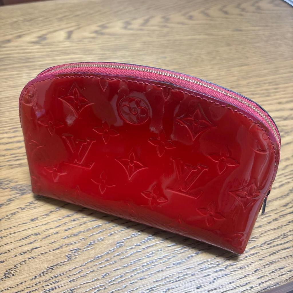 Used LOUIS VUITTON Vernis Pochette Cosmetic Pouch
