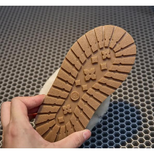 New Children's Snow Boots with Fleece Lining, Thickened Girls' Cotton Shoes, Boys' Cotton Boots, Waterproof and Non-Slip Short Boots for Winter