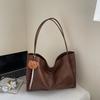 Retro fashion tote bag women's 2025 autumn new commuting large-capacity shoulder bag high-value armpit bag