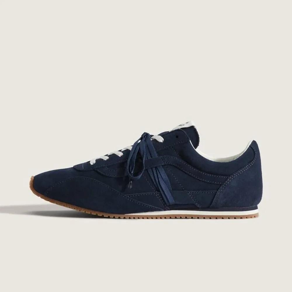 Vans Premium Super Low Pro Trainer Suede VN000Z06JDU 129669 225
