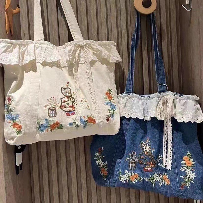 Spring and Summer New Mori Sweet Japanese Literary and Retro Sweet Lace Splicing Embroidered Shoulder Denim Handbag Bag